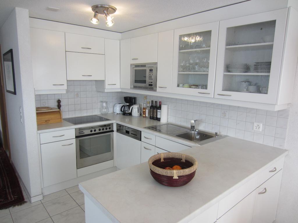 Appartement In 1700M Mit Traumblick Grachen Room photo